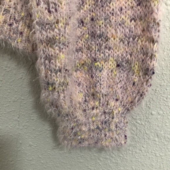 Wild Fable Eyelash knit cropped marled pink pullover sweater. Size L - Picture 3 of 5